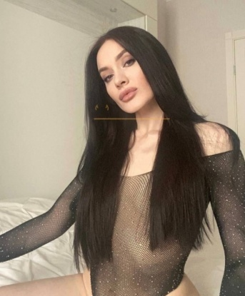 👠💋
Я знаю, как сделать твой отдых незабываемым! У меня есть опыт и умение создать атмосферу полного расслабления 🌟
Мои услуги включают классический и эротический массаж, игры ролевого характера и многое другое. Я открыта для экспериментов и новых приключений! 🔥
Все фото настоящие, соответствуют действительности, о чем говорят мои довольные клиенты. 💯
Я живу в Москве и готова принять в гости в уютной атмосфере моей квартиры. 🏢
Ты заслуживаешь самые лучшие ощущения, так что не медли, и давай встретимся! Пиши мне для бронирования встречи. 💌 Оксана